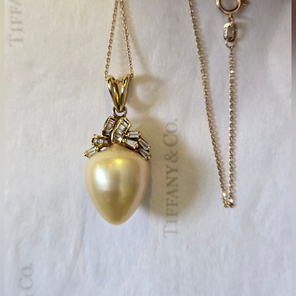 South Sea Pearl And Diamond Pendant